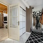 Large, Comfortable With A Garden Ustronie Morskie